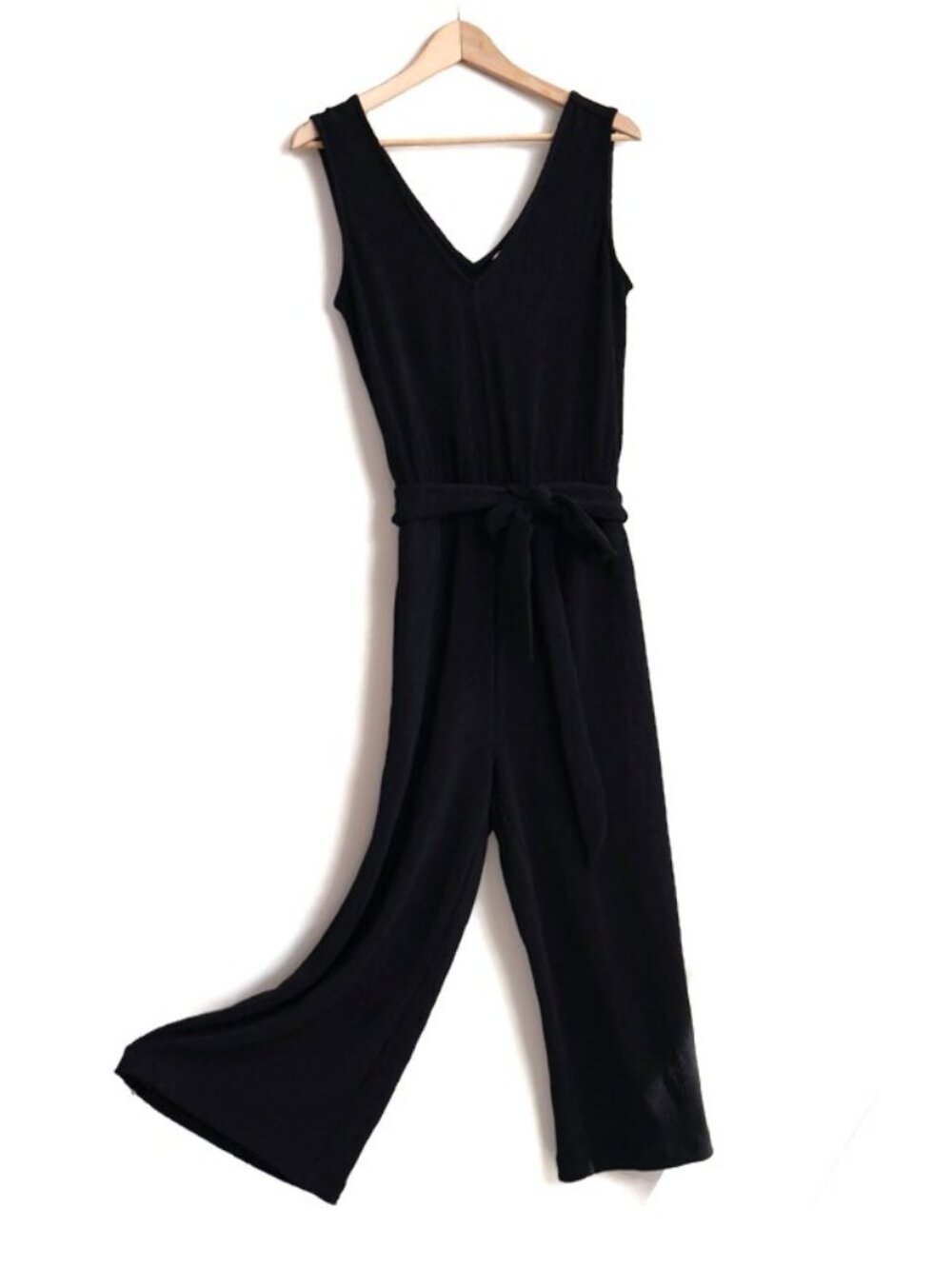 Black Cropped  wide leg Jumper with pockets- Size S -  Stretchy - Reitmans